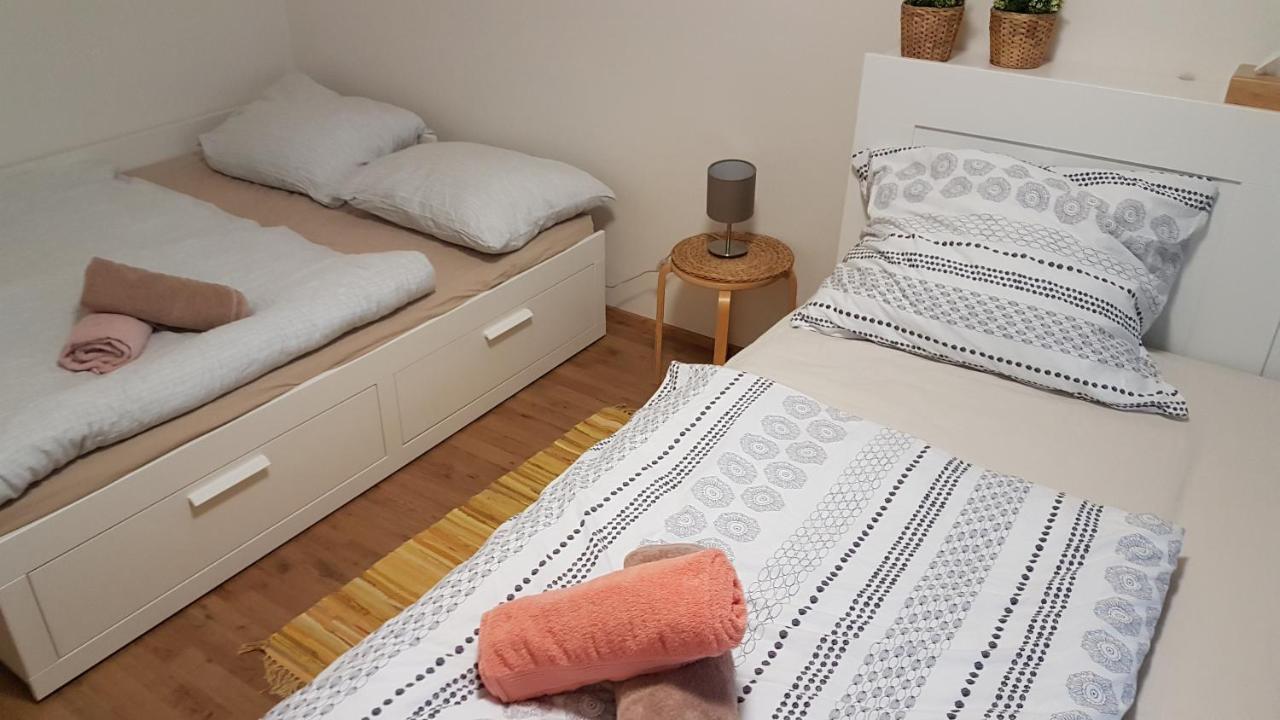 Kavi Apartments #1, Top Sunset View Пилзен Екстериор снимка