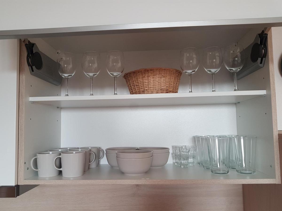 Kavi Apartments #1, Top Sunset View Пилзен Екстериор снимка