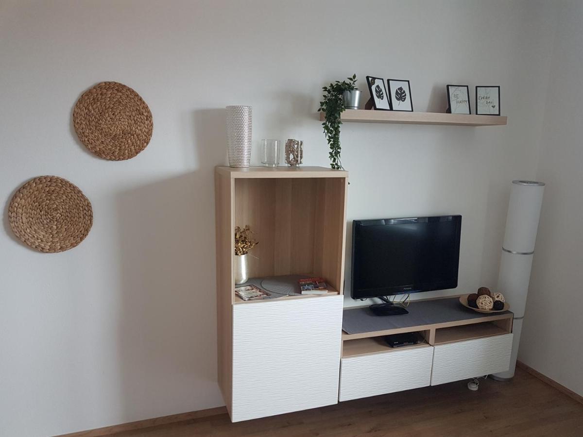 Kavi Apartments #1, Top Sunset View Пилзен Екстериор снимка