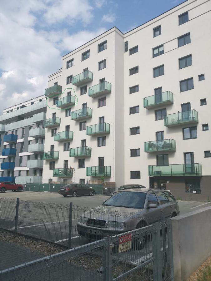 Kavi Apartments #1, Top Sunset View Пилзен Екстериор снимка